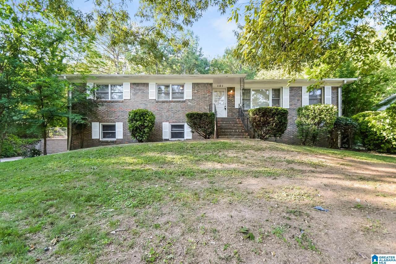 101 36TH AVENUE - Photo 1