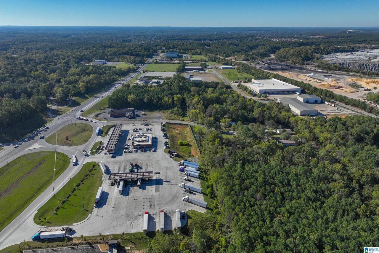 99 Anglewood Lane - Photo 1