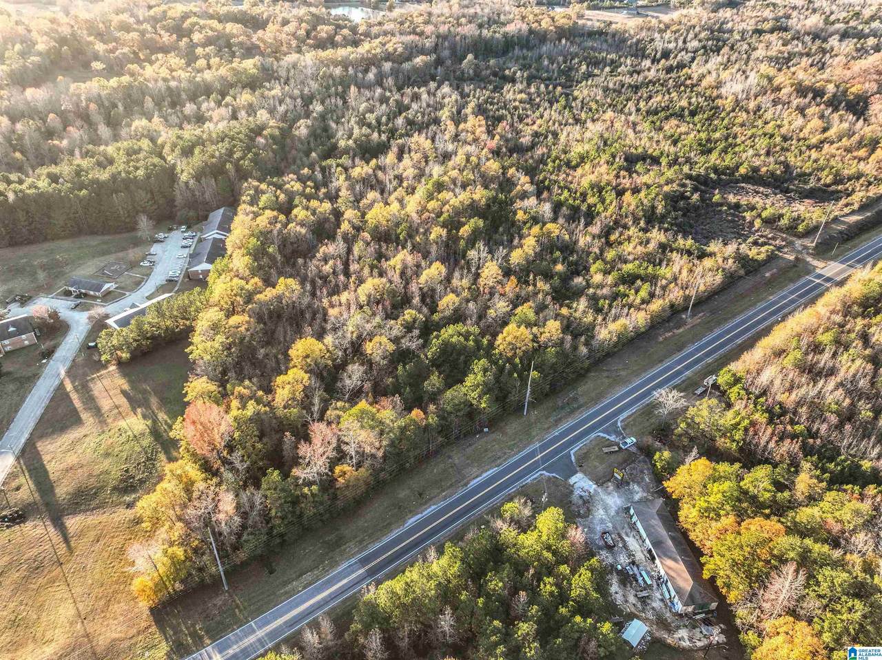 000 Highway 31 - Photo 1