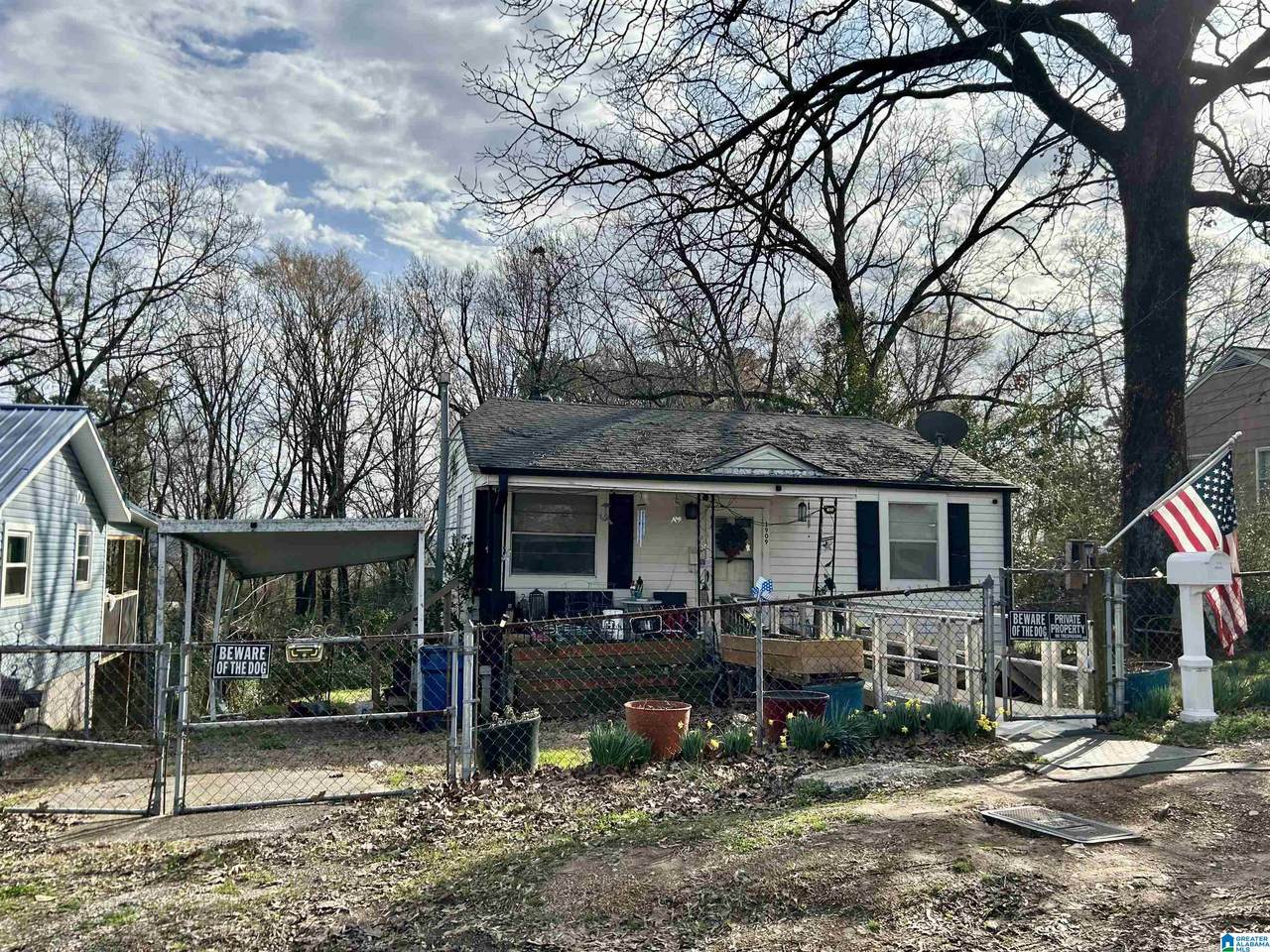 1909 Hoke Avenue - Photo 1