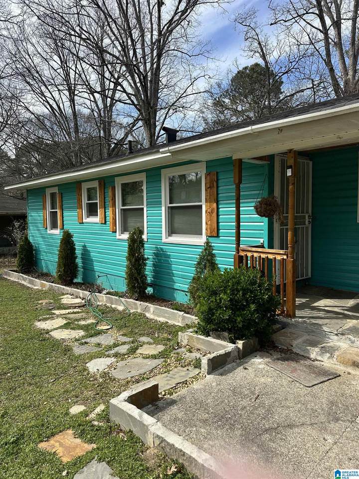 108 26TH AVENUE - Photo 1