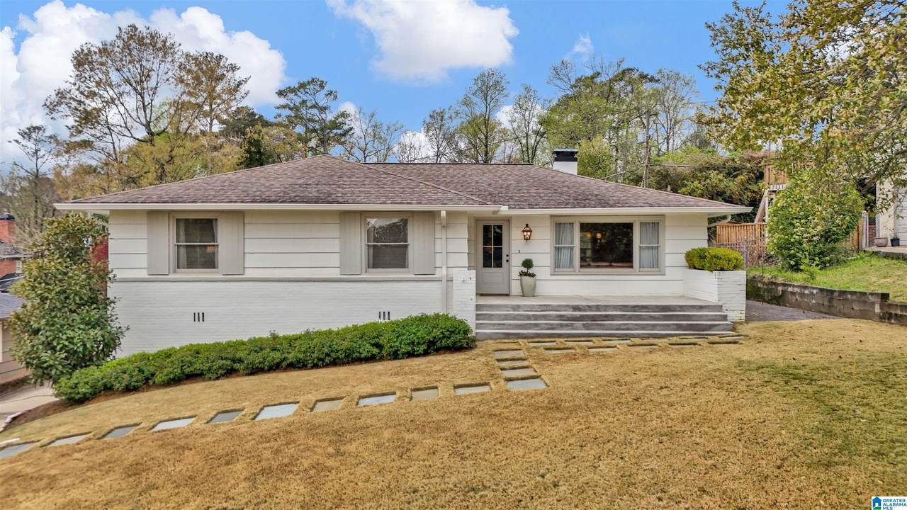 704 Crest Lane - Photo 1