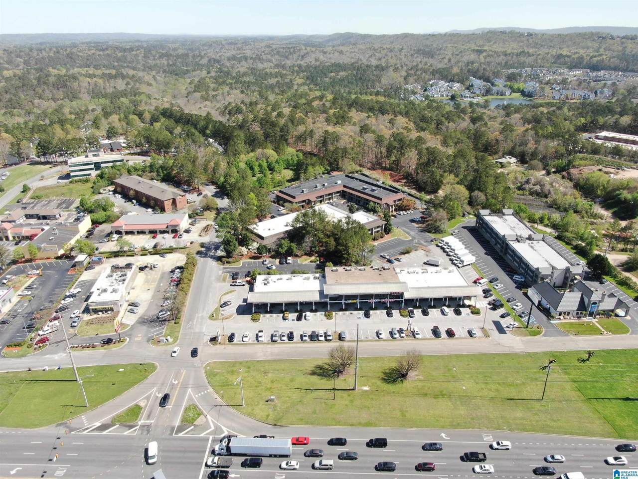 200 Cahaba Park Circle - Photo 1