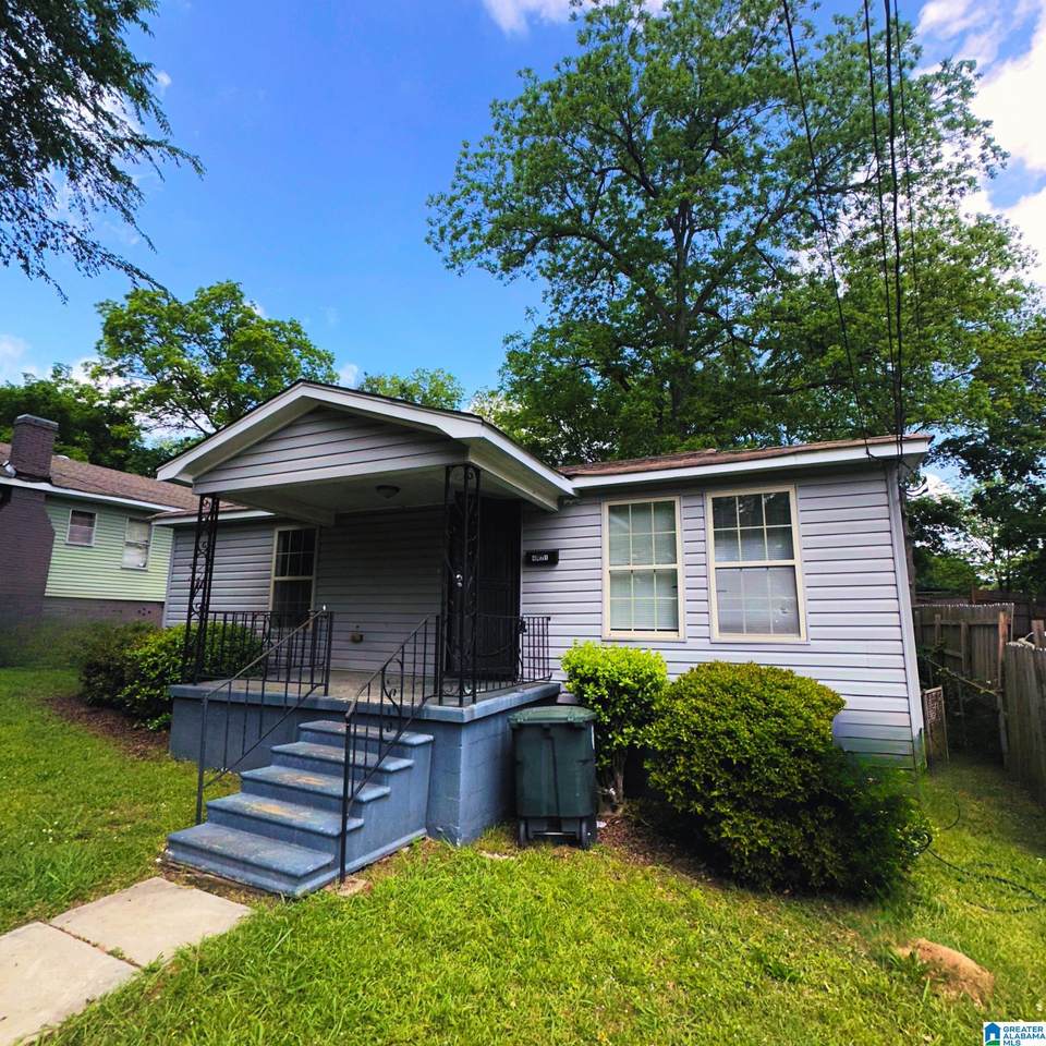 4421 43RD STREET - Photo 1