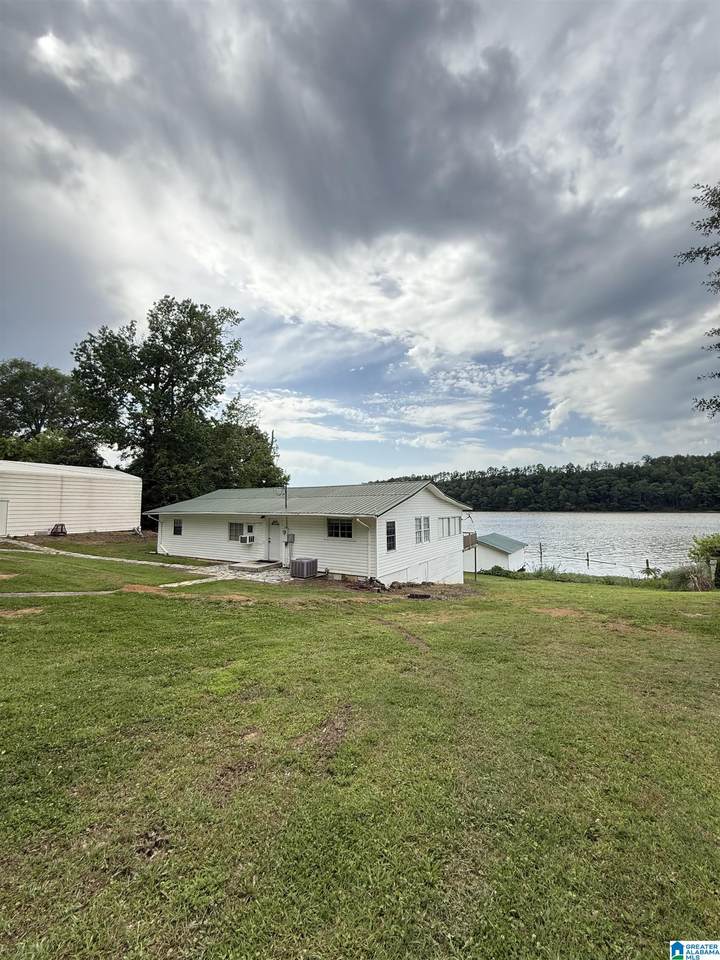 829 Higgs Drive - Photo 1