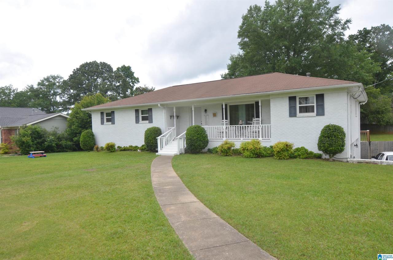 506 12TH STREET - Photo 1
