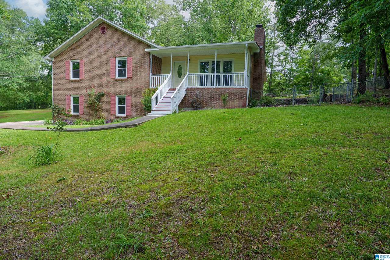 87 Roberts Road - Photo 1