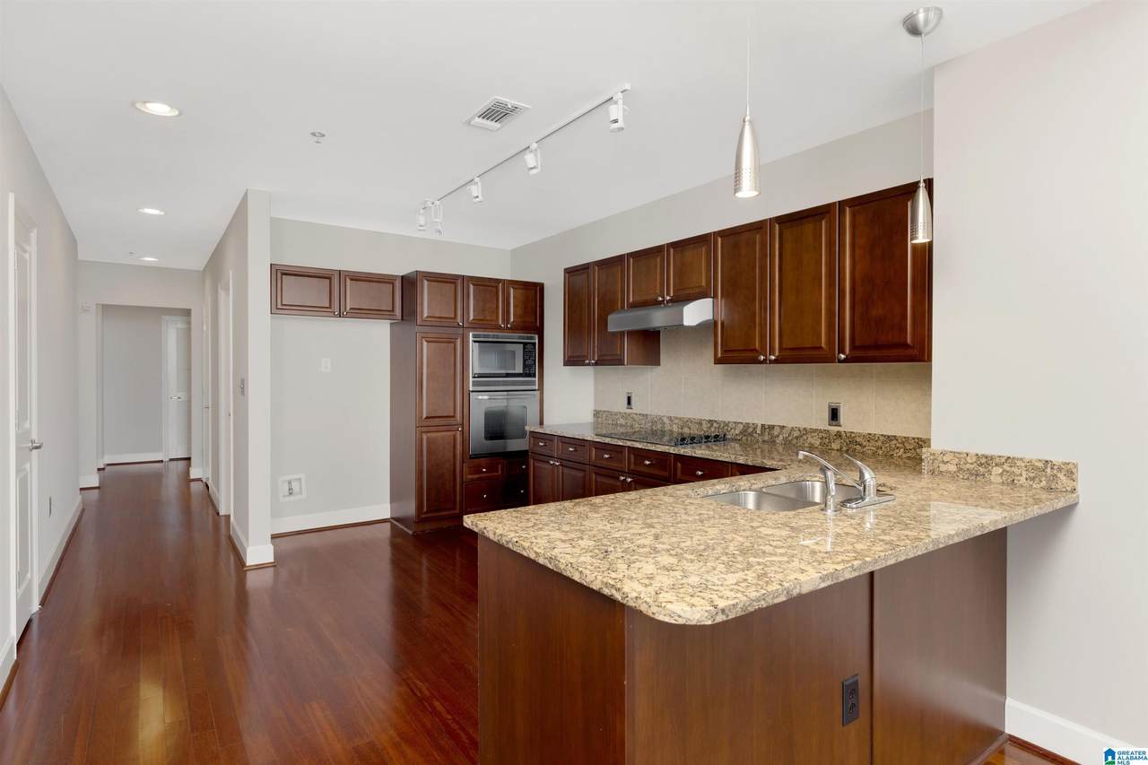 2024 2ND AVENUE - Photo 1