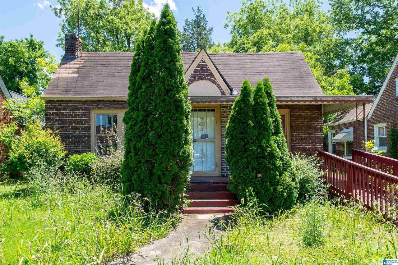 1809 Saint Charles Court - Photo 1