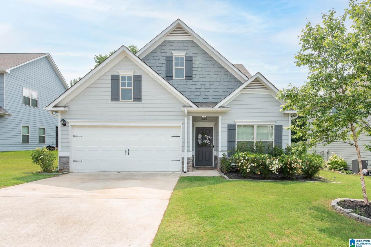 375 Lakeridge Drive - Photo 1
