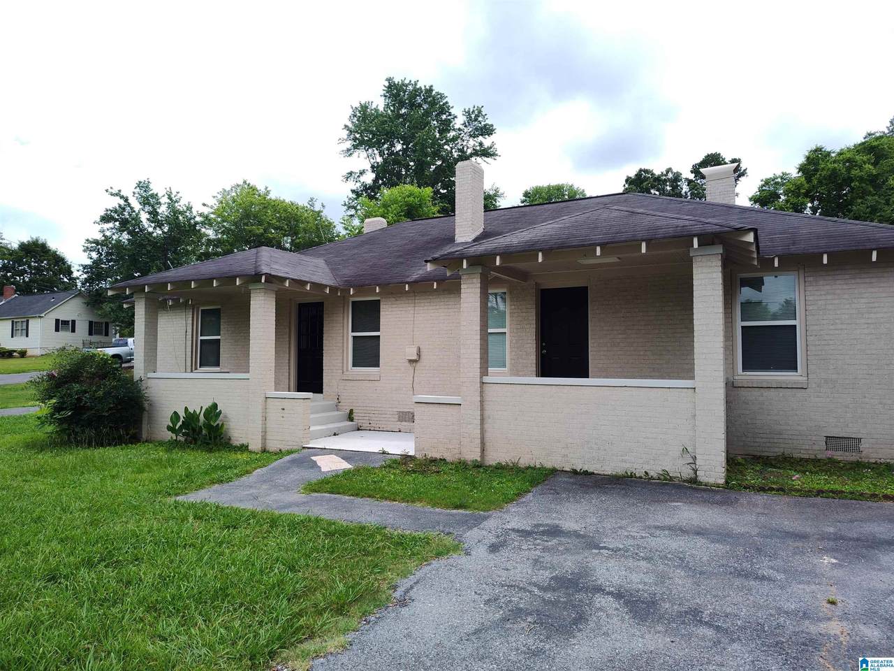 913 Park Street - Photo 1