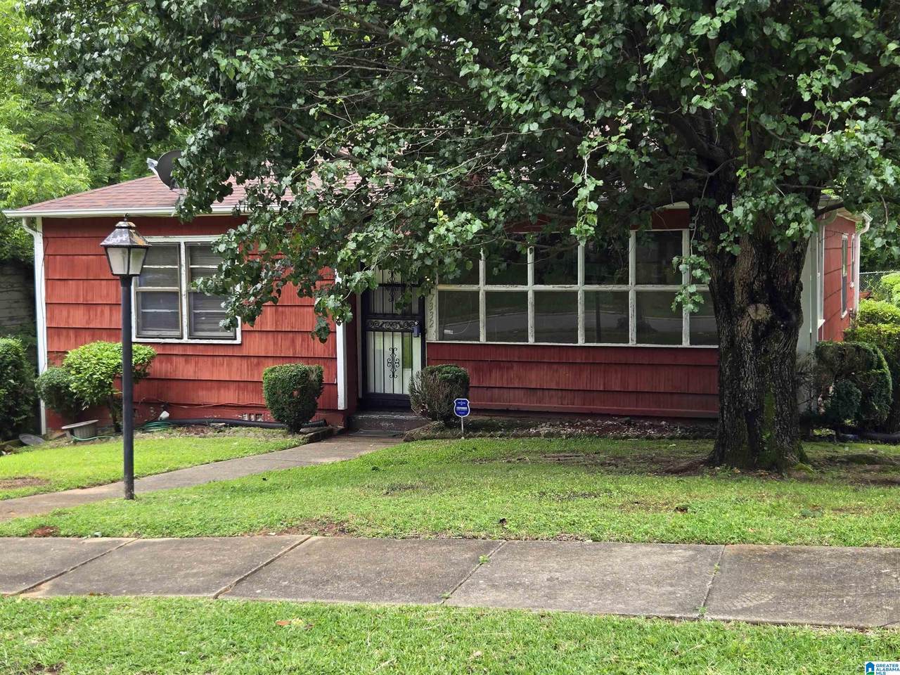 7332 Sparta Avenue - Photo 1