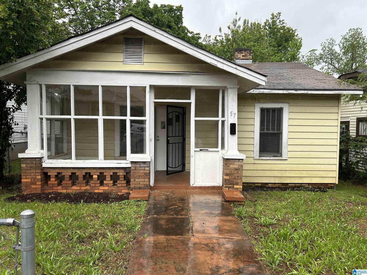 57 17TH COURT - Photo 1