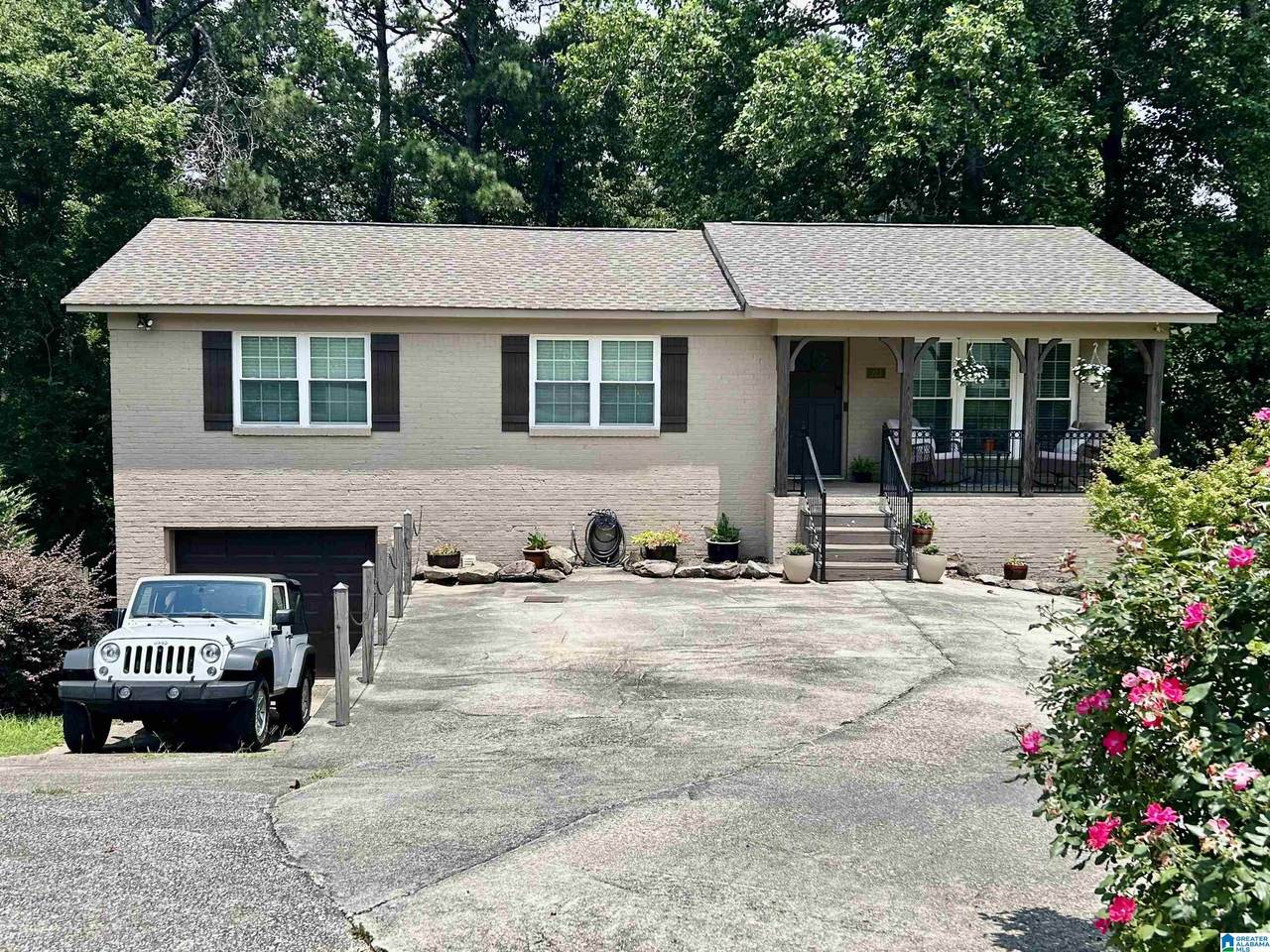 203 Gardenbrook Circle - Photo 1