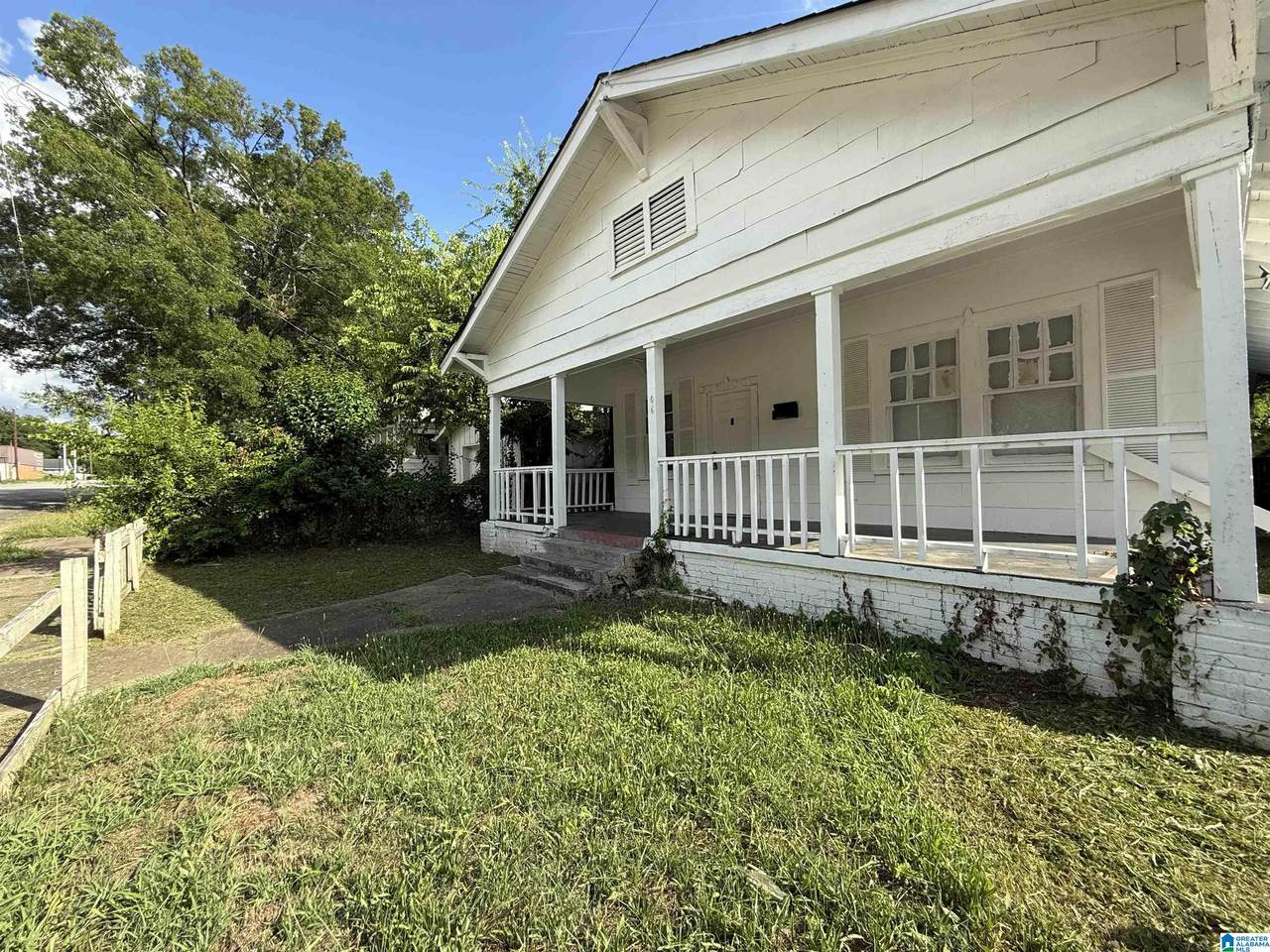 506 15TH STREET - Photo 1