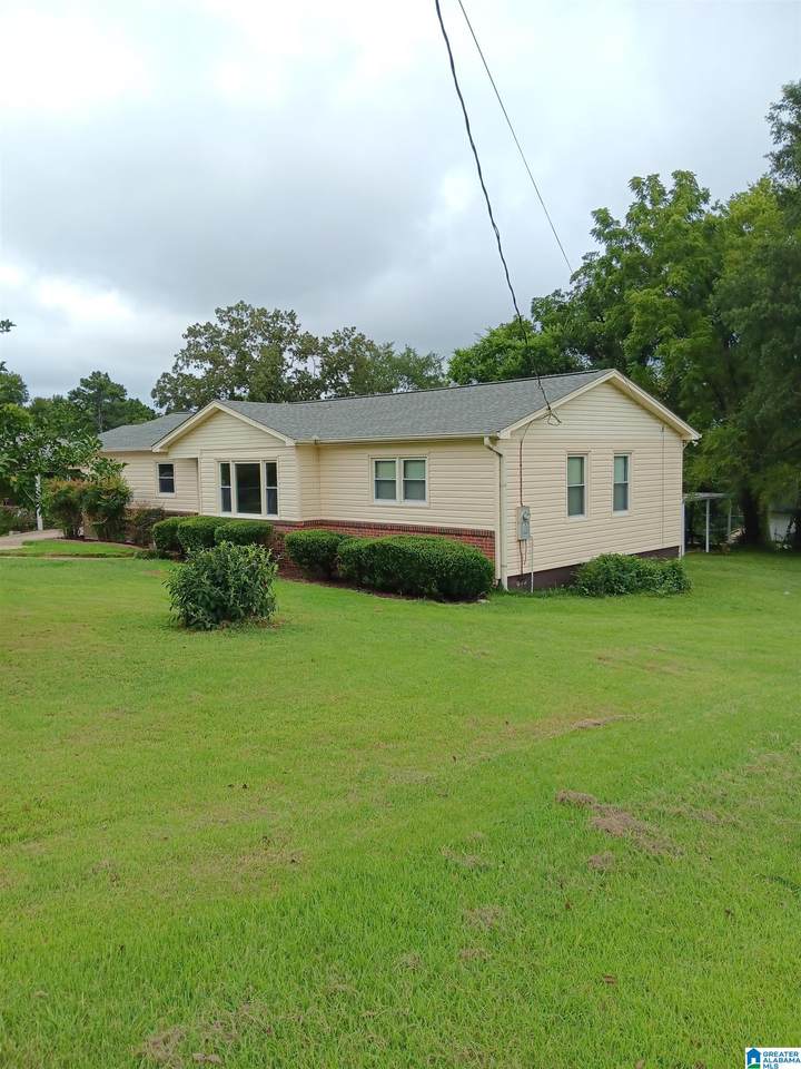 328 Sunhill Road - Photo 1