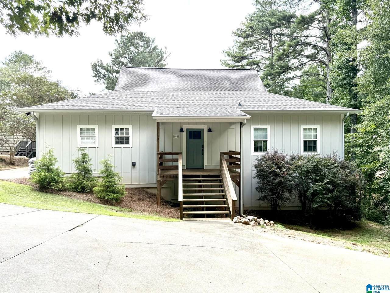 140 Pam Street - Photo 1