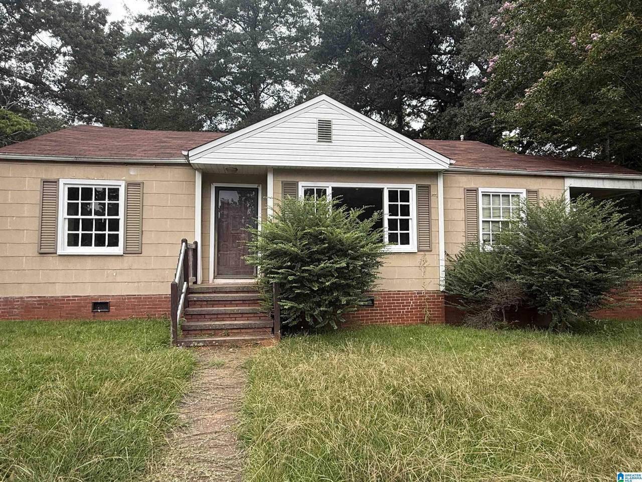 1802 Devon Road - Photo 1