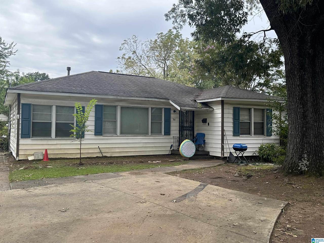 341 Midwood Avenue - Photo 1
