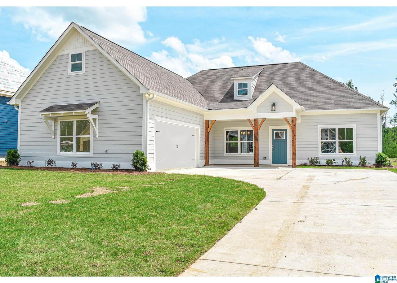 413 Gateshead Drive - Photo 1