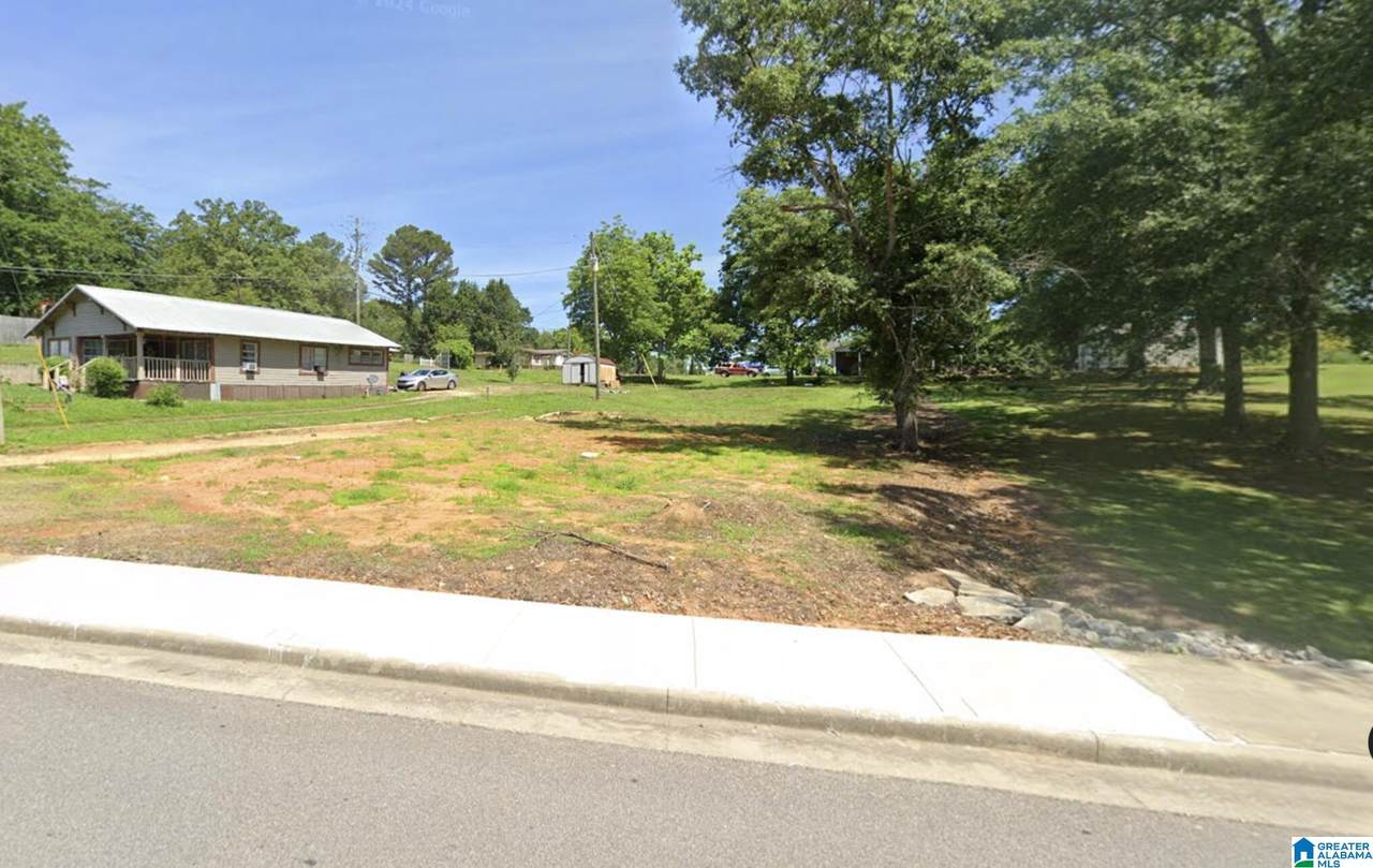 941 Main Street - Photo 1