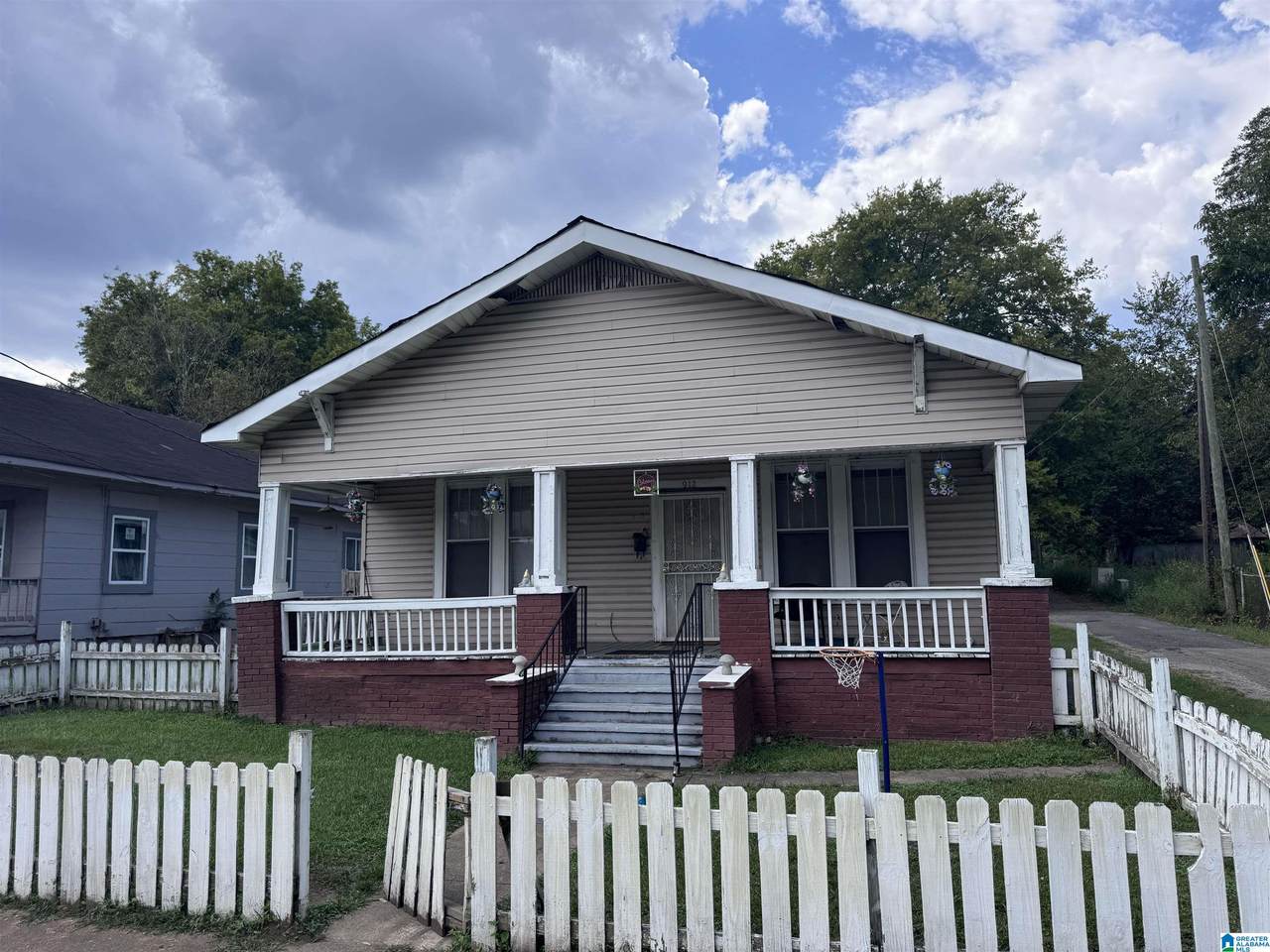 912 Erie Street - Photo 1