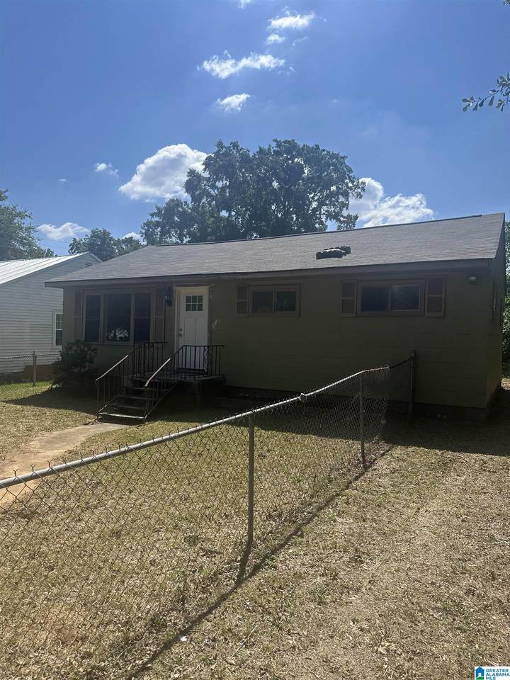 1517 64TH STREET - Photo 1