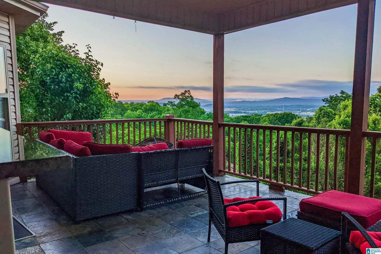 920 Hillyer High Road - Photo 1