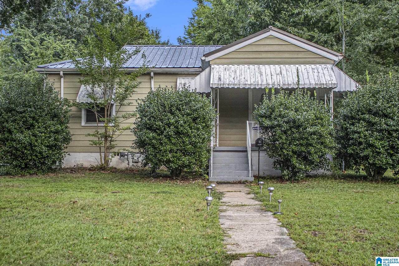 6145 Court M - Photo 1