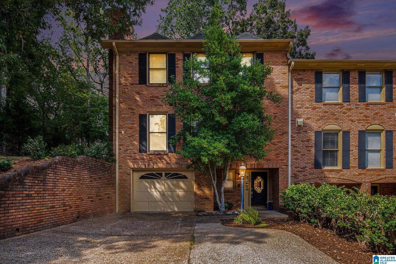 2401 Richelieu Lane - Photo 1