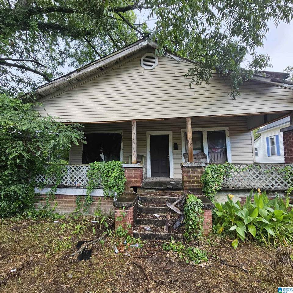 2419 Avenue G - Photo 1