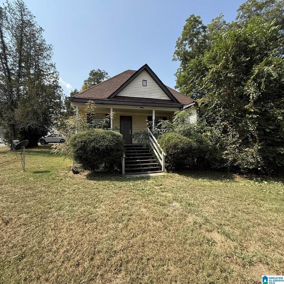 208 Spring Street - Photo 1