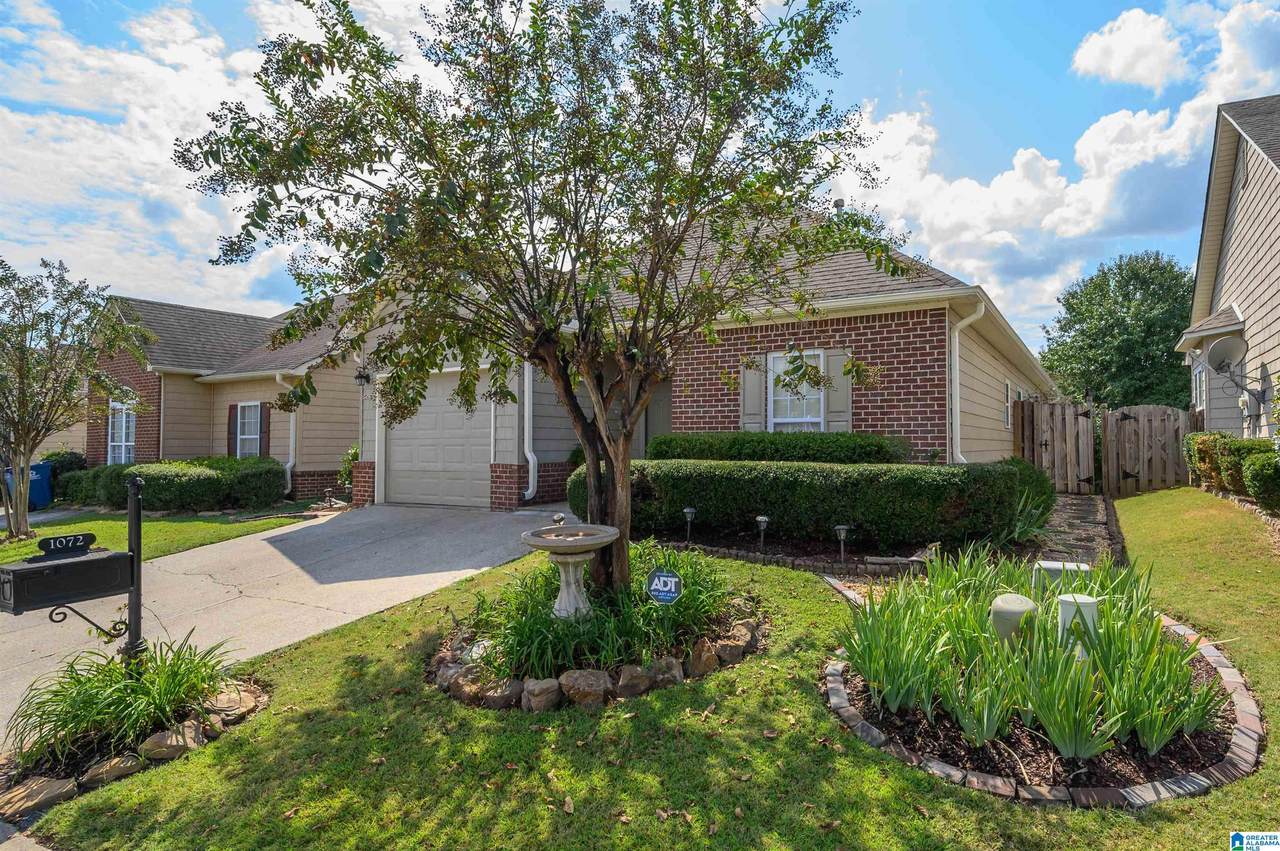 1072 Fairbank Lane - Photo 1