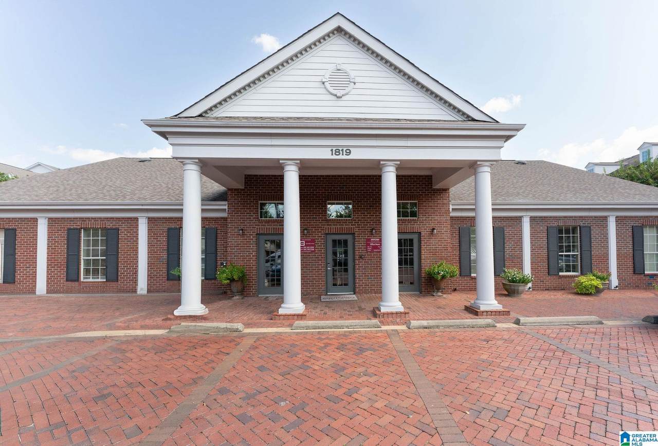 1901 5TH AVENUE - Photo 1