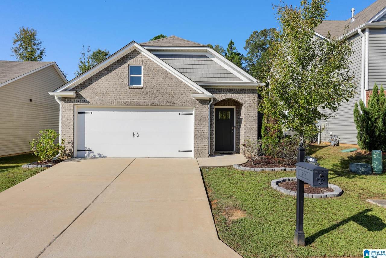 4683 Woodford Circle - Photo 1