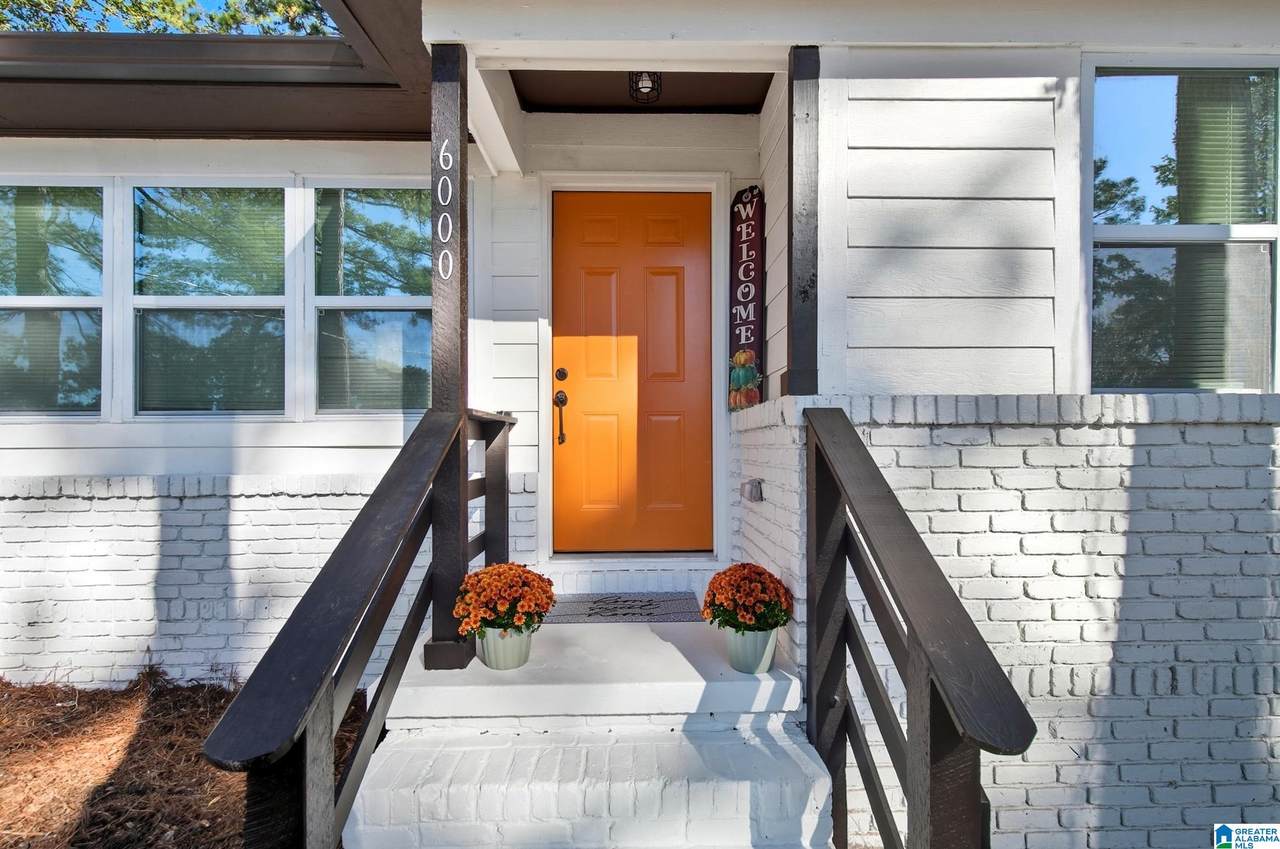 6000 Court H - Photo 1