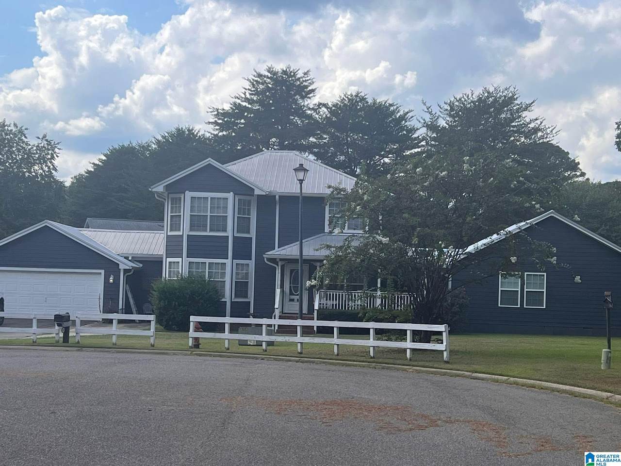 15452 Woodridge Lane - Photo 1