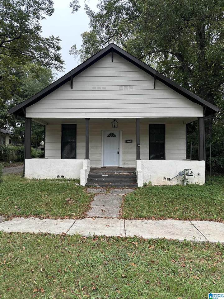 313 80TH STREET - Photo 1