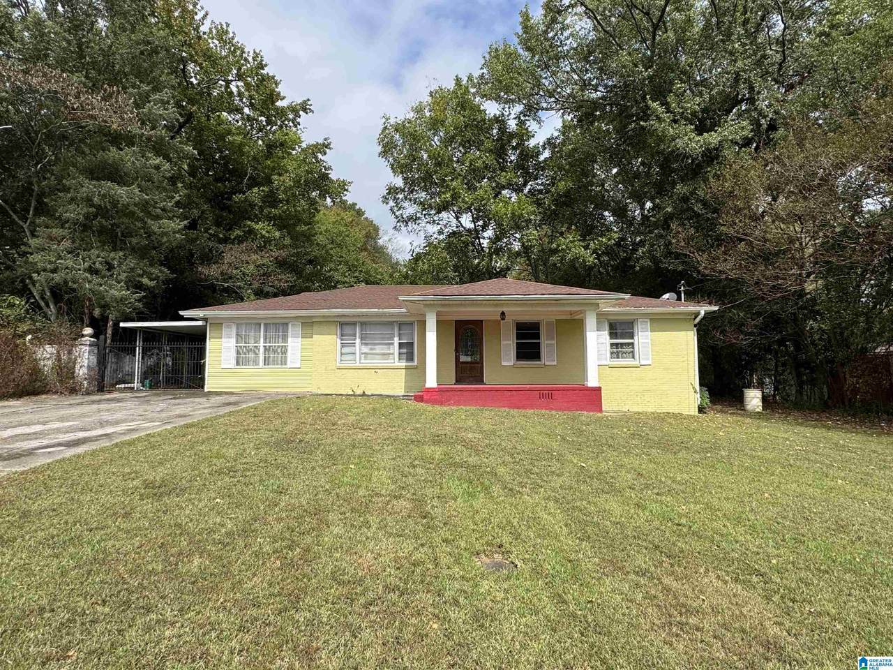 104 20TH AVENUE - Photo 1