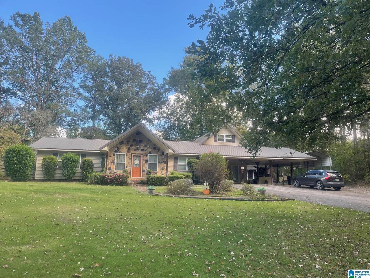 2505 Springview Drive - Photo 1