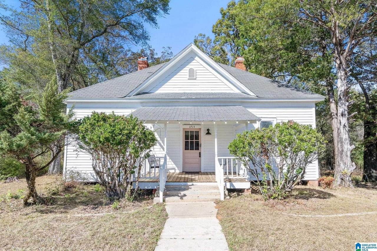 1715 Walnut Street - Photo 1