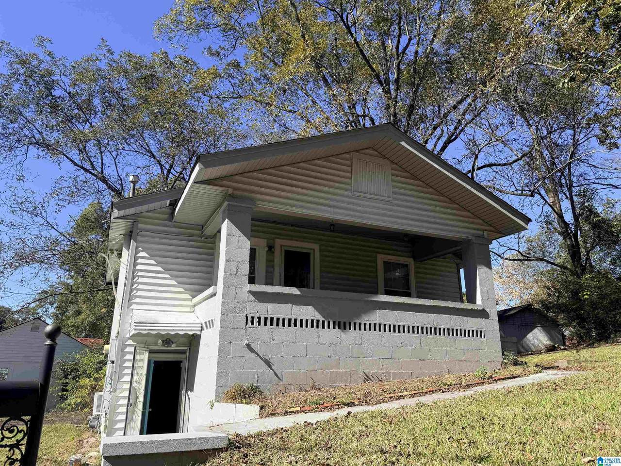 1408 Park Avenue - Photo 1