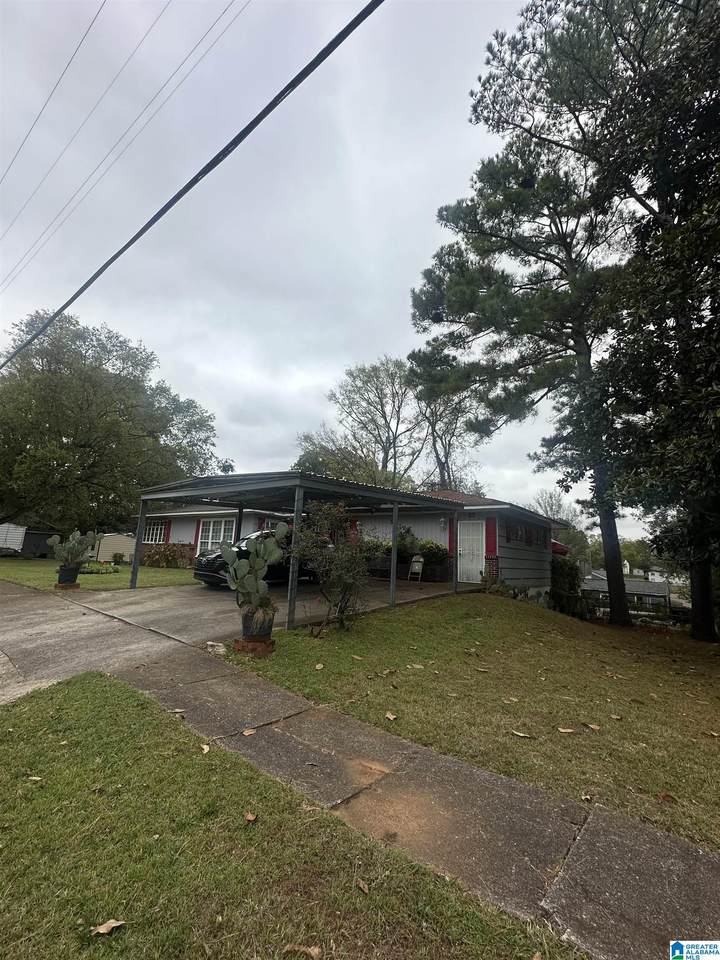 2517 Avenue W - Photo 1