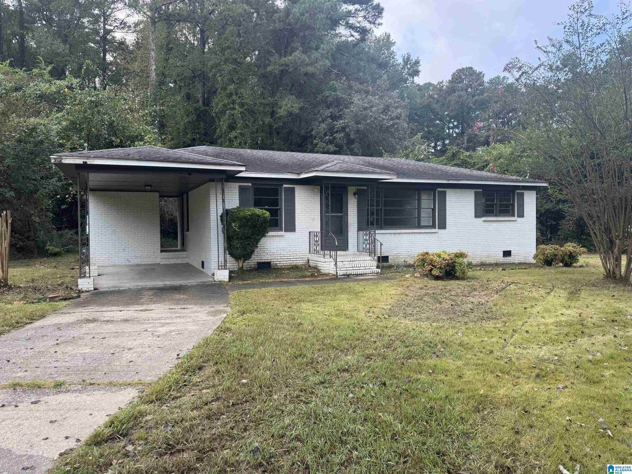 201 Lake Drive Circle - Photo 1