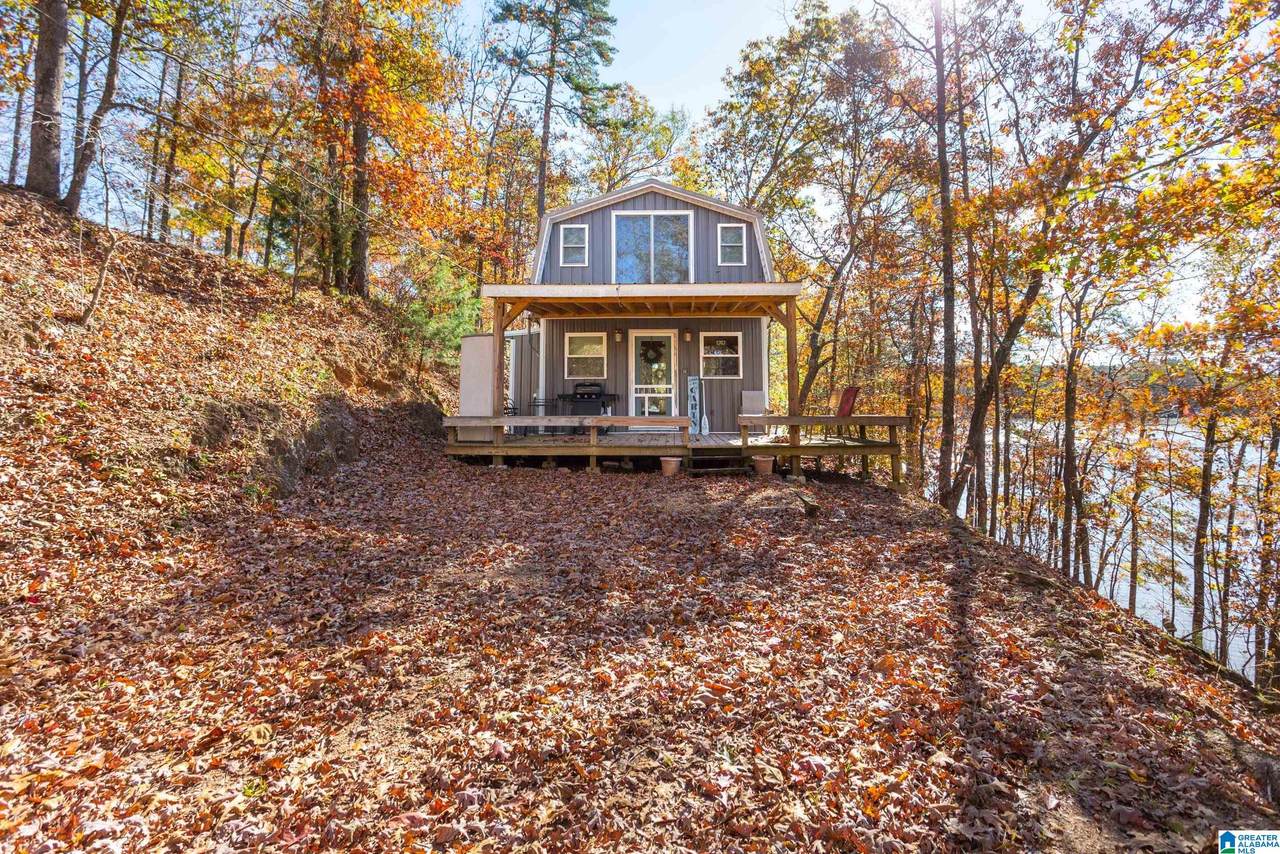 114 Lakeside Circle - Photo 1