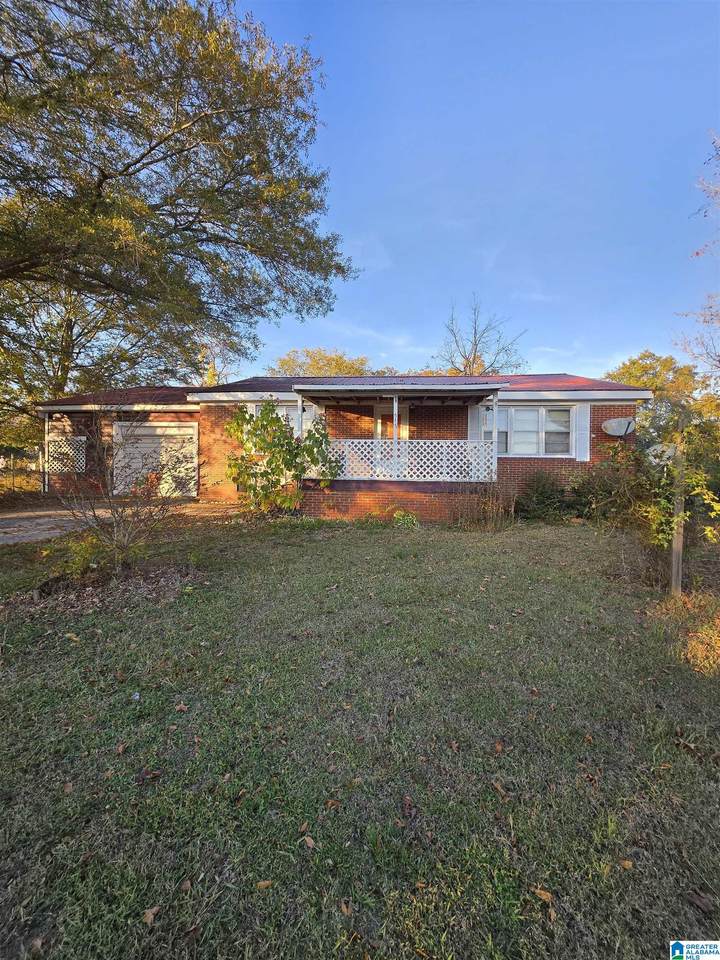 547 Lakewood Drive - Photo 1
