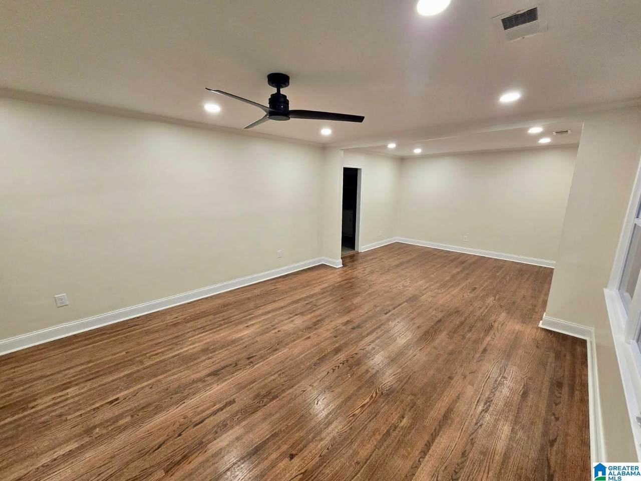 1105 58TH STREET - Photo 1