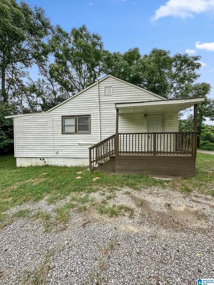 204 Garth Drive - Photo 1