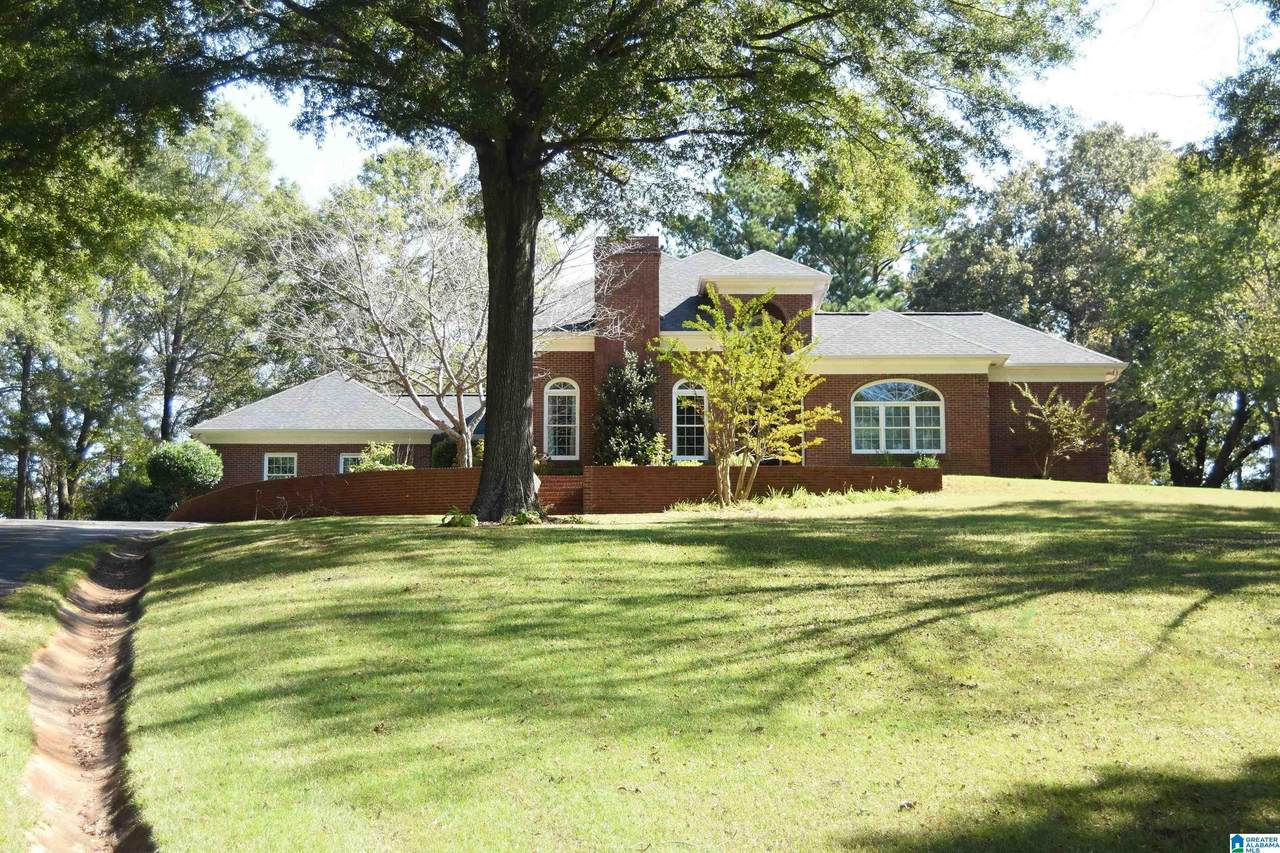 810 Dearmanville Drive - Photo 1