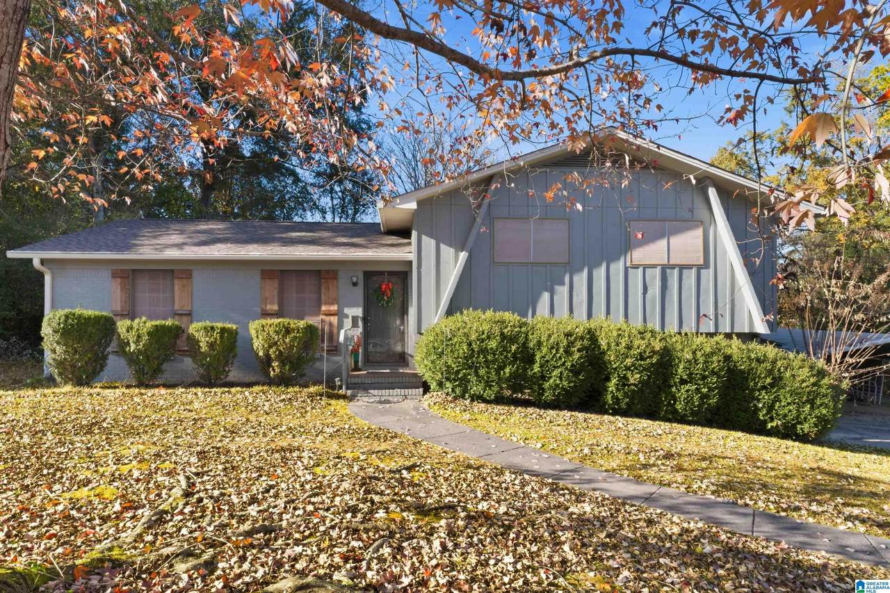 552 Overhill Road - Photo 1